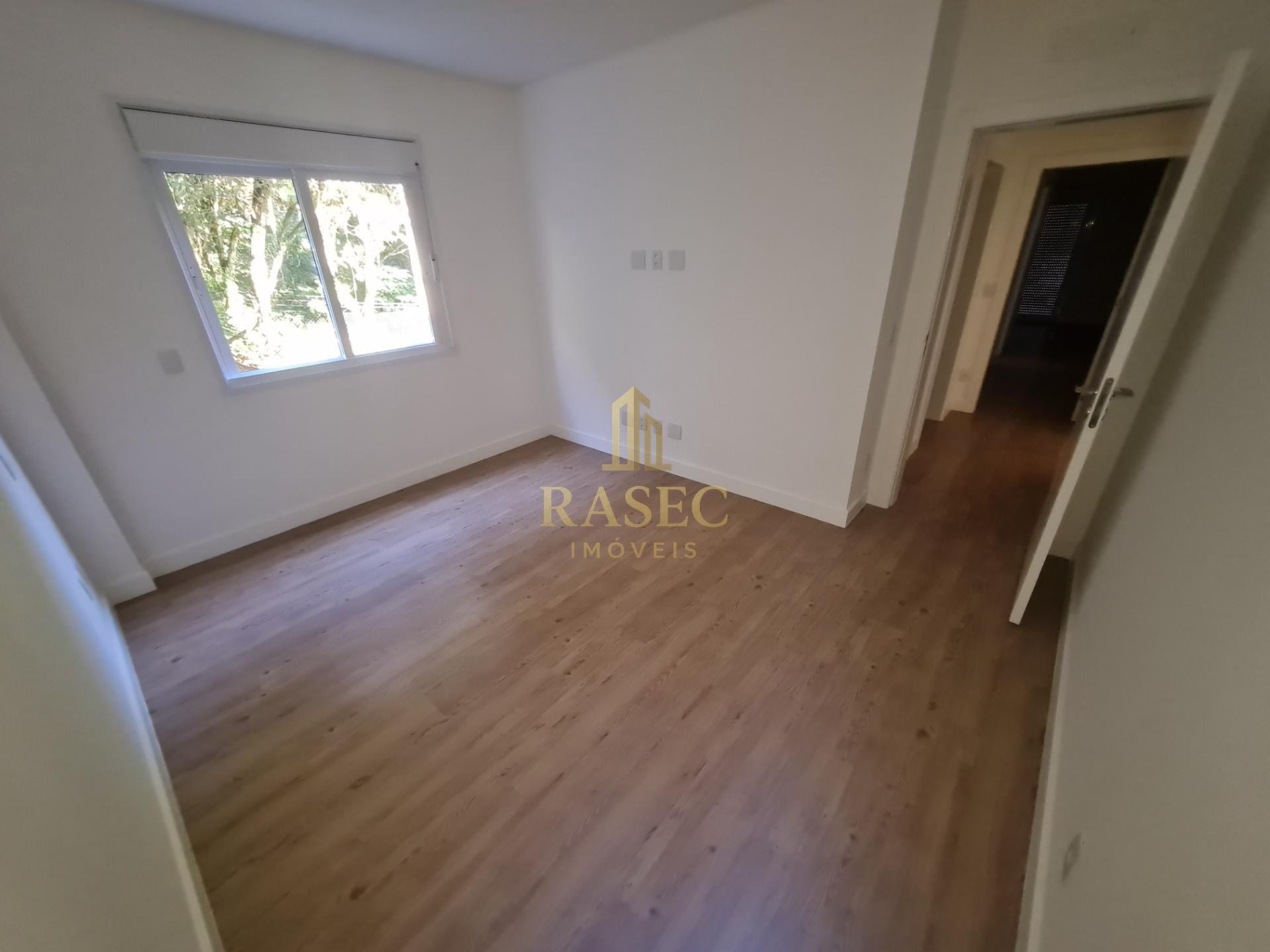 Apartamento à venda com 3 quartos, 1 suíte, 2 vagas e 153m² no Souza Cruz, Brusque (SC) — foto 10 de 13