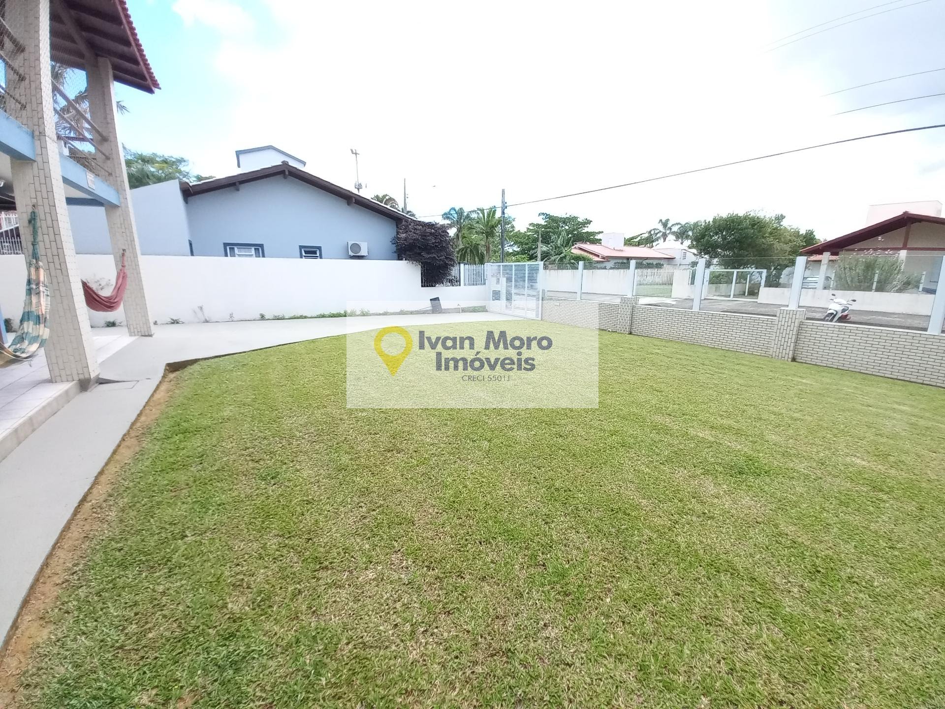 Casa para alugar com 4 quartos, 2 banheiros, 3 vagas e 180m² no Daniela, Florianópolis (SC) — foto 8 de 30