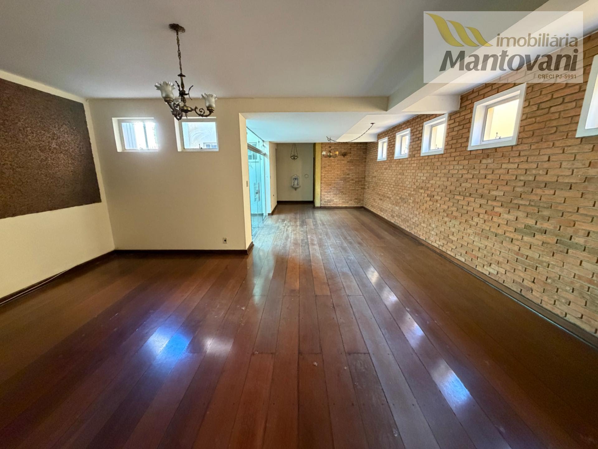 Casa à venda com 3 quartos, 1 suíte, 2 vagas e 322m² no Centro, Tatuí (SP) — foto 10 de 30