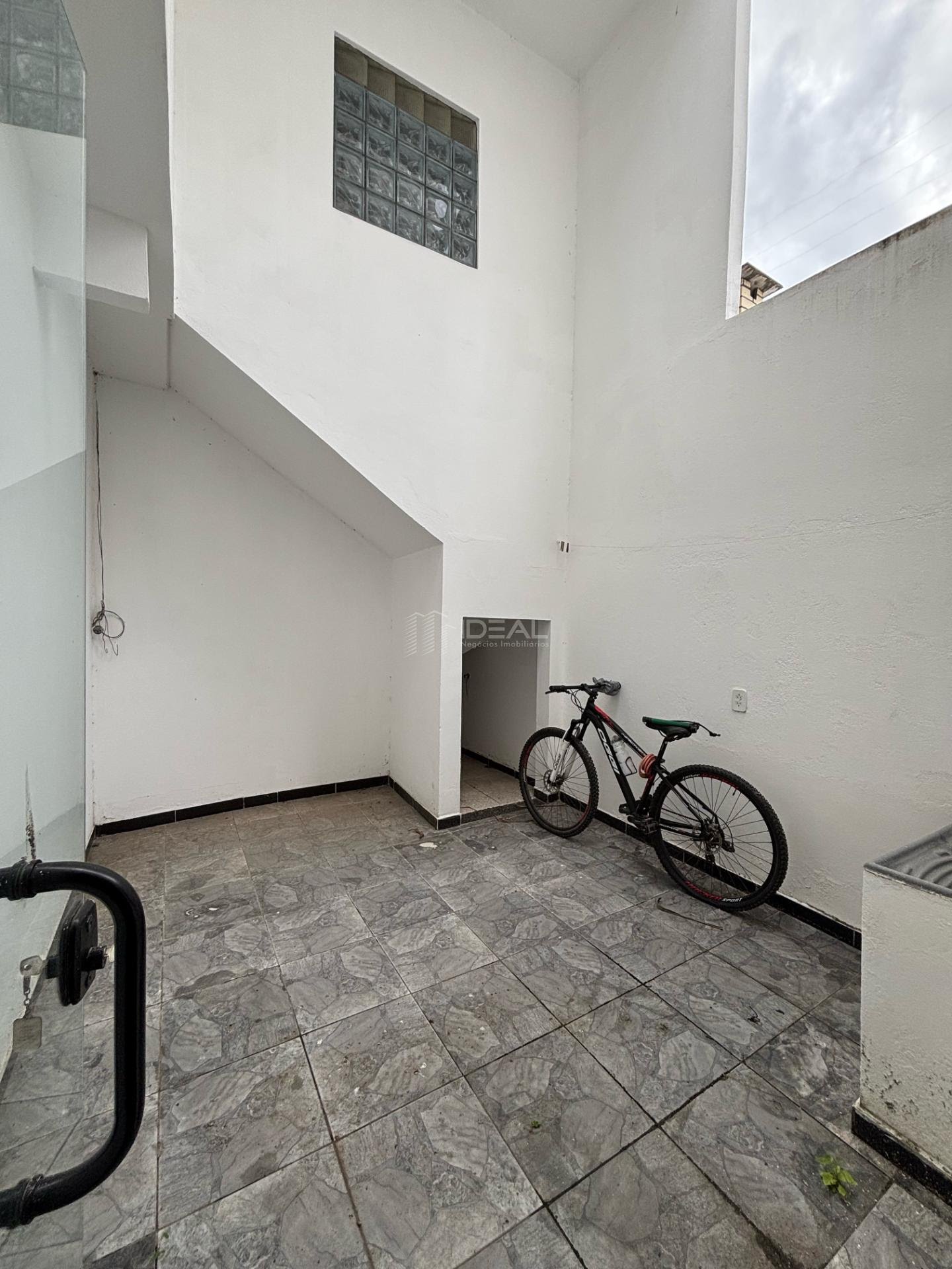 Casa à venda com 5 quartos, 1 suíte, 2 vagas e 178m² no Parque Imperial, Campos dos Goytacazes (RJ) — foto 13 de 27