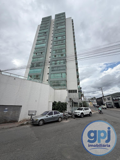 Apartamento no Centro de Nova Serrana com 3 Dormitórios