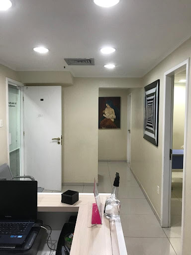 Sala em Centro  -  Macaé