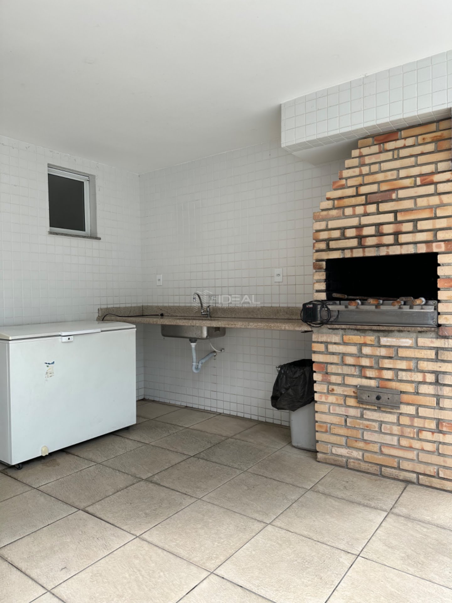 Apartamento à venda com 3 quartos, 1 suíte, 2 vagas e 98m² no Parque Pelinca, Campos dos Goytacazes (RJ) — foto 28 de 30