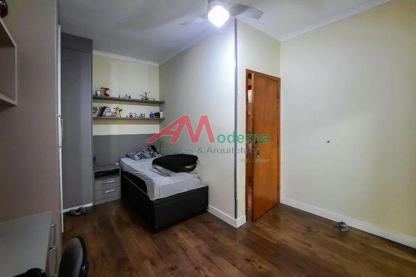 Casa à venda com 3 quartos, 3 suítes, 3 vagas e 242m² no Rudge Ramos, São Bernardo do Campo (SP) — foto 29 de 30