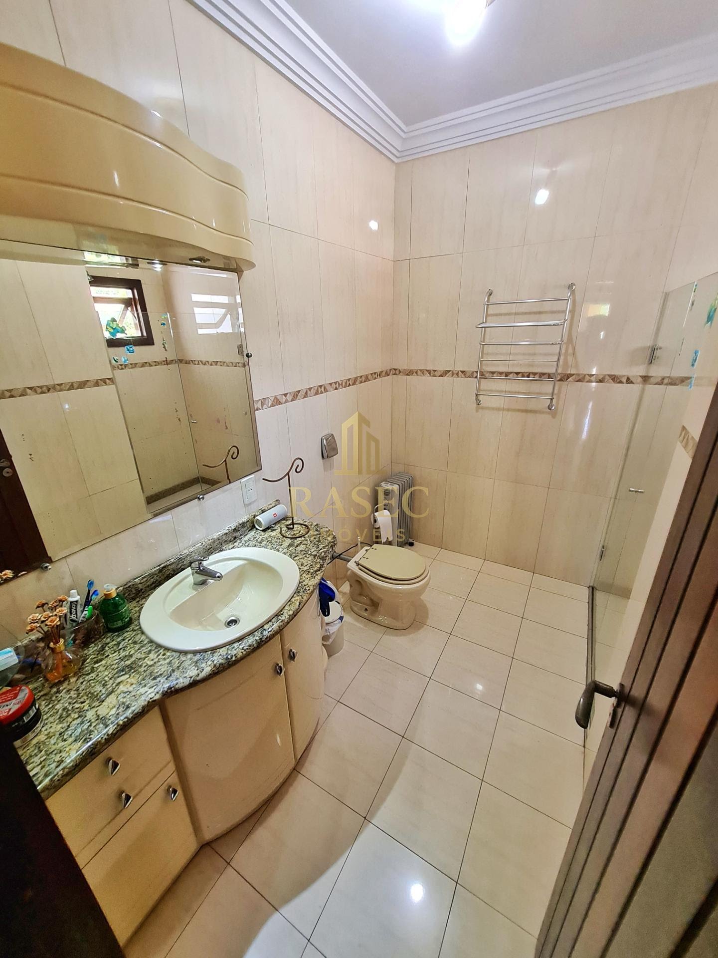 Casa à venda com 5 quartos, 1 suíte, 4 vagas e 294m² no Centro I, Brusque (SC) — foto 11 de 19