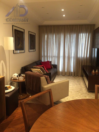 Apartamento em Vila Gumercindo  -  São Paulo