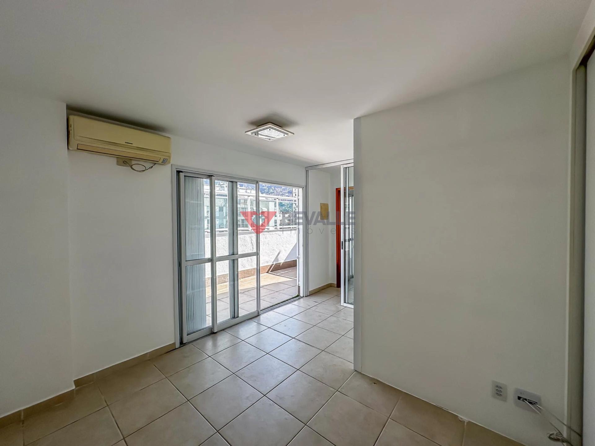 Cobertura à venda com 3 quartos, 3 suítes, 2 vagas e 180m² no Botafogo, Rio de Janeiro (RJ) — foto 23 de 30