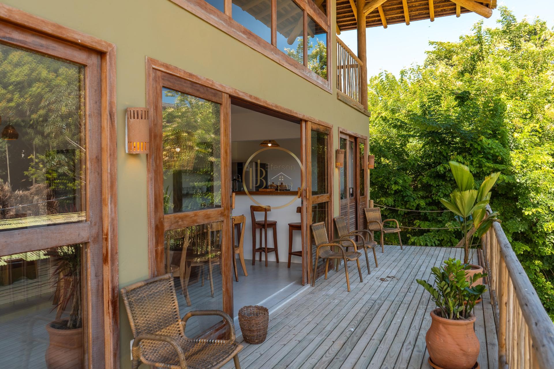 Casa à venda com 4 quartos, 4 suítes, 3 vagas e 136m² no Estrada de Trancoso, Porto Seguro (BA) — foto 3 de 27