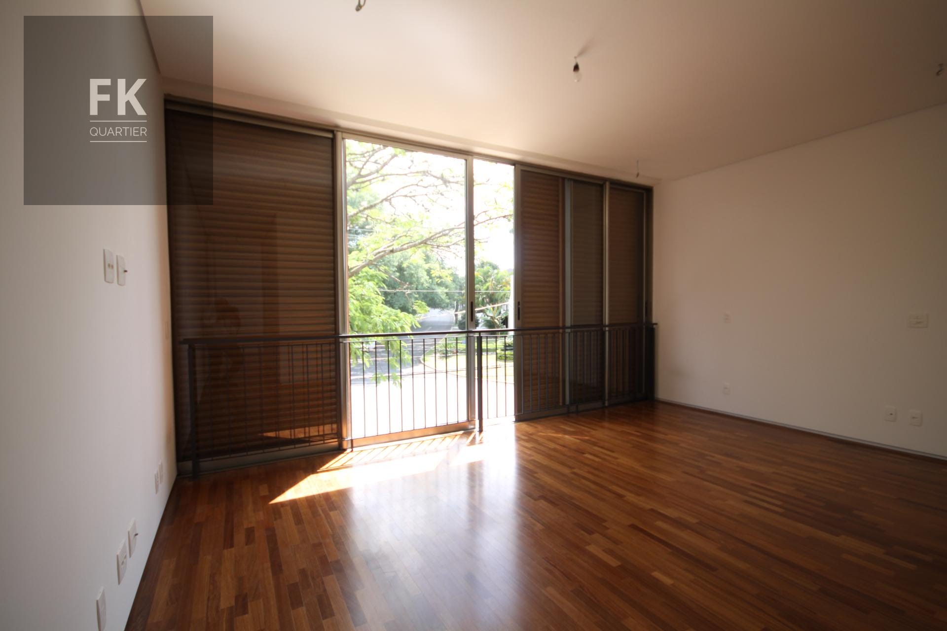 Casa à venda com 5 quartos, 5 suítes, 5 vagas e 646m² no Alphaville Residencial Um, Barueri (SP) — foto 14 de 16