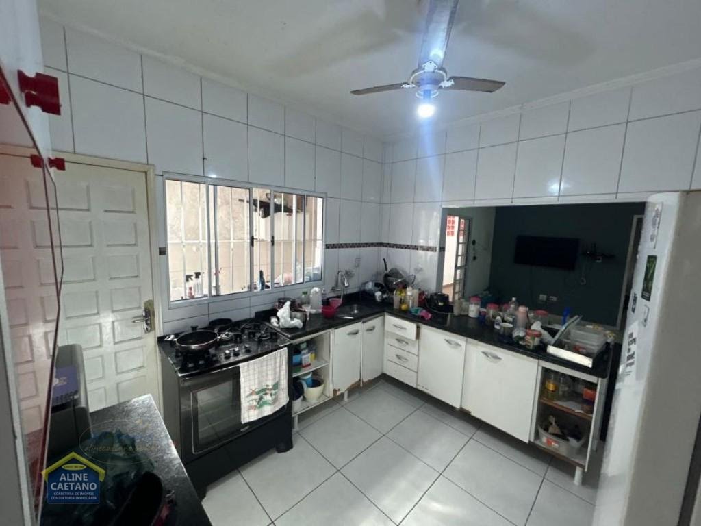 Casa à venda com 2 quartos, 1 suíte, 2 vagas e 88m² no Vila Guilhermina, Praia Grande (SP) — foto 4 de 19