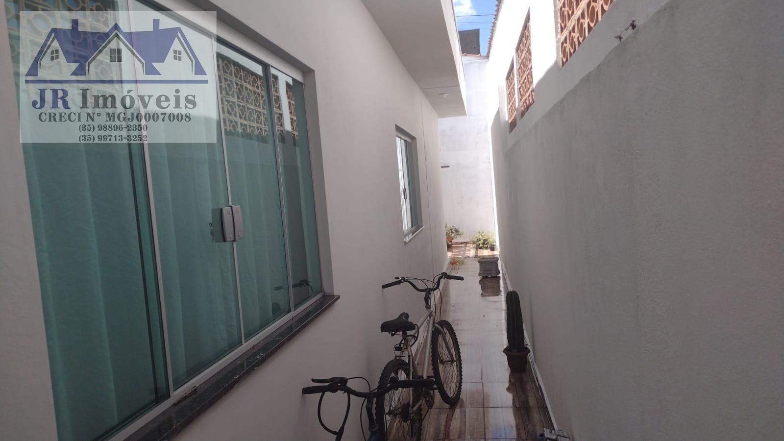 Casa à venda com 2 quartos, 1 suíte, 2 vagas e 300m² no Bairro Laje, Piranguinho (MG) — foto 8 de 25