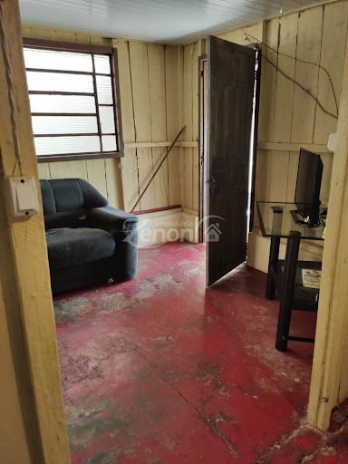Casa em Jardim Brasil  -  Adamantina