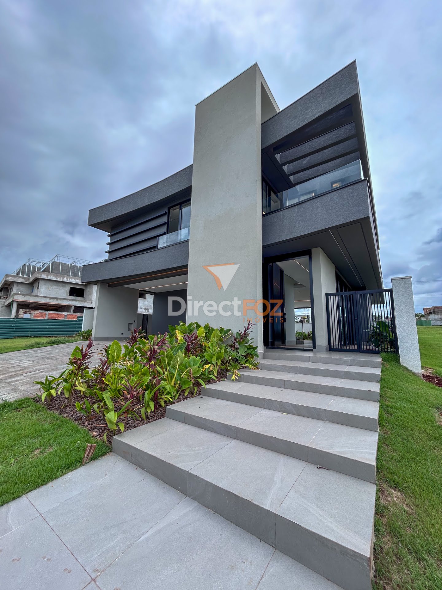 Sobrado Novo no Condomínio Ritz Cataratas Yacht Residence Spa & Resort – Foz do Iguaçu/PR