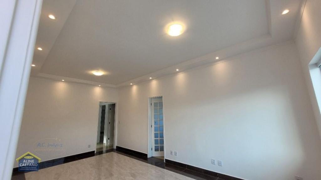 Casa à venda com 3 quartos, 3 suítes, 3 vagas e 124m² no Jardim Imperador, Praia Grande (SP) — foto 9 de 26