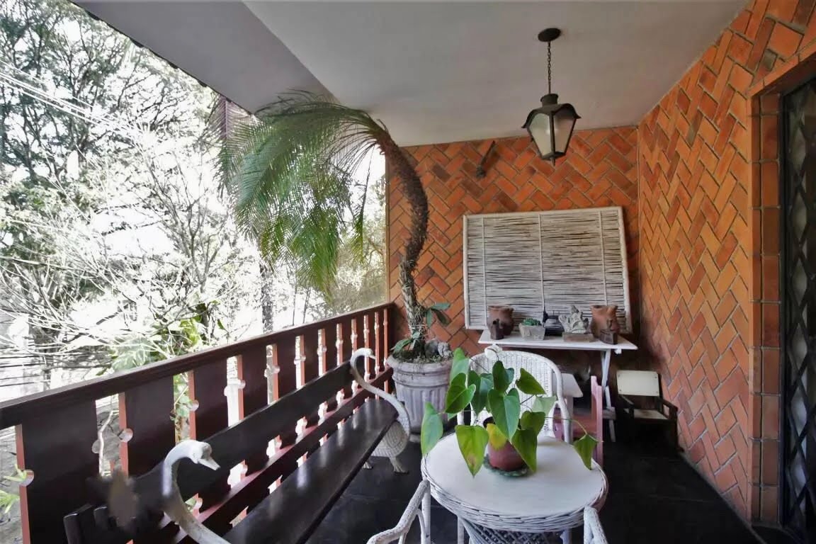 Casa à venda com 6 quartos, 4 suítes, 9 vagas e 600m² no Morumbi, São Paulo (SP) — foto 12 de 30