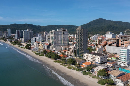 Lançamento em Perequê  -  Porto Belo