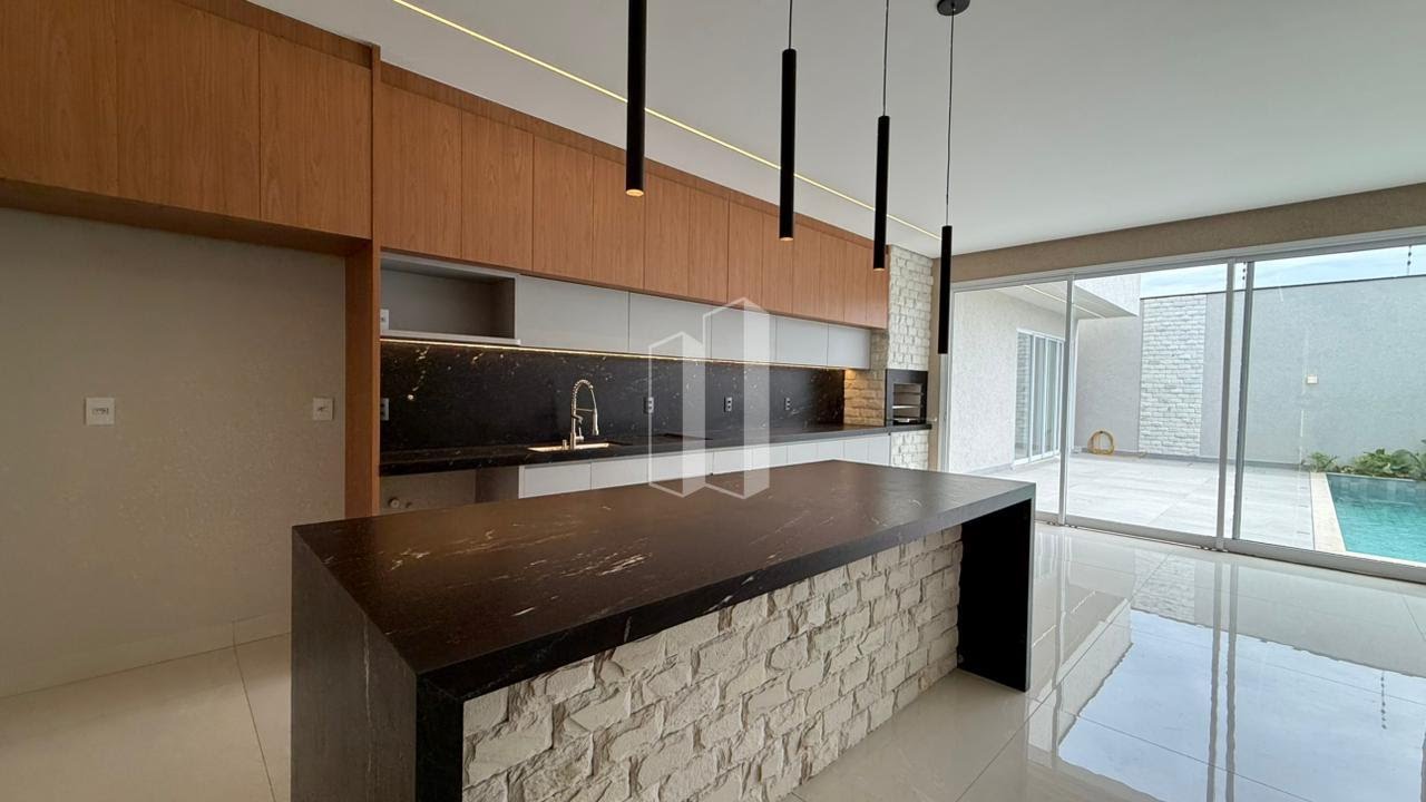 Casa à venda com 4 quartos, 4 suítes, 4 vagas e 207m² no Jardim Europa, Goiânia (GO) — foto 21 de 30