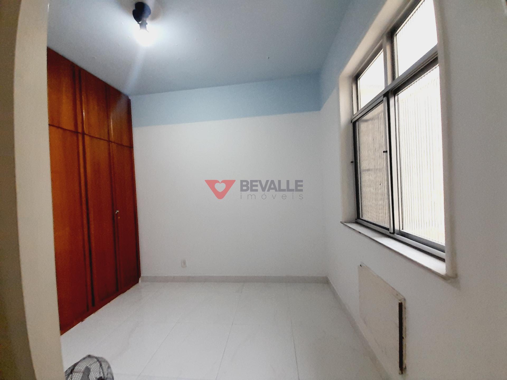 Apartamento à venda com 4 quartos, 2 banheiros e 184m² no Botafogo, Rio de Janeiro (RJ) — foto 8 de 30