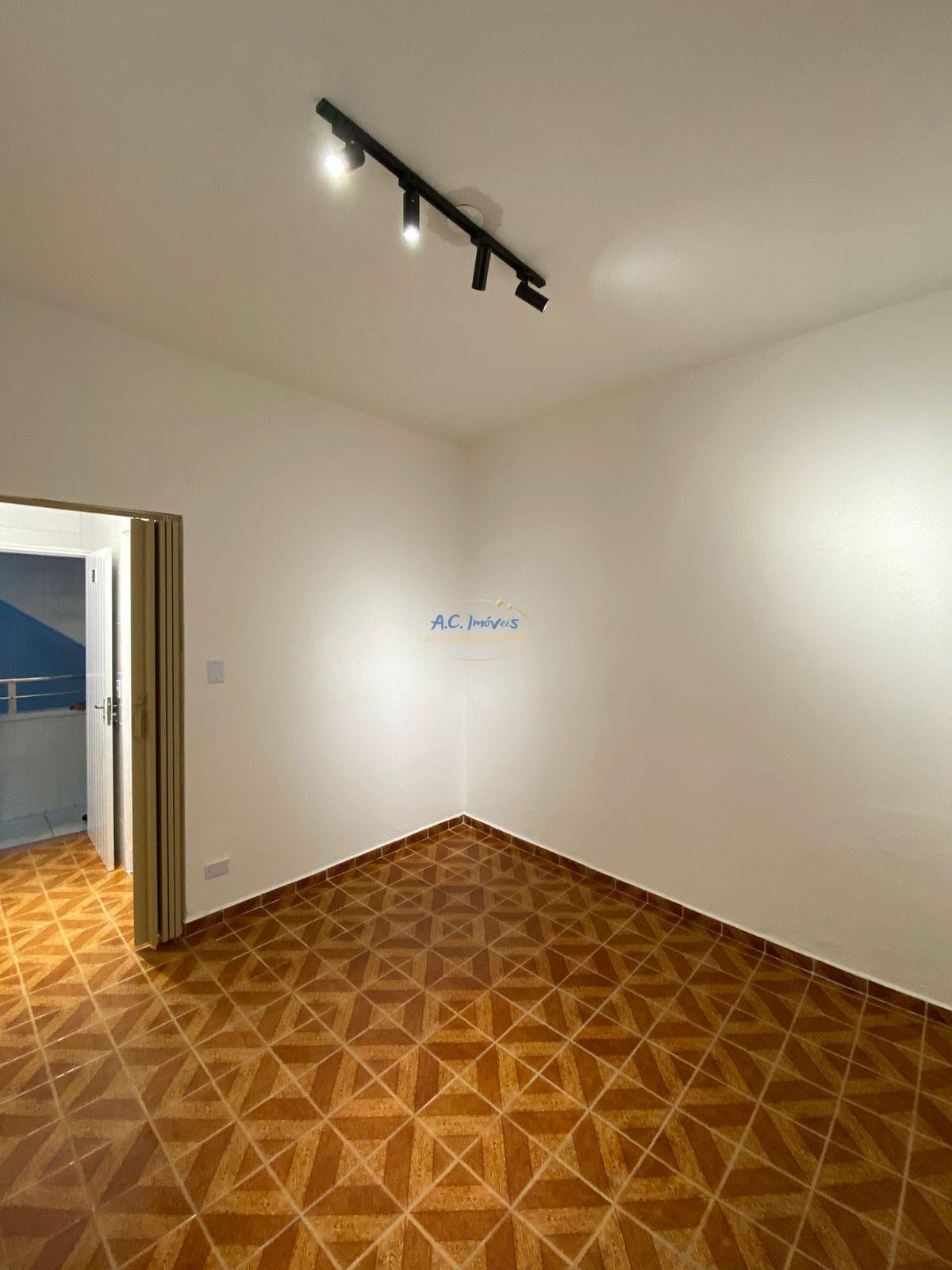 Studio à venda com 1 quarto, 1 banheiro e 30m² no Boqueirão, Praia Grande — foto principal