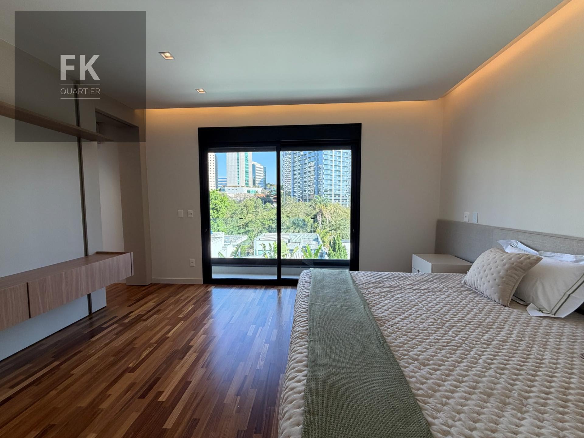 Casa à venda com 5 quartos, 5 suítes, 6 vagas e 490m² no Alphaville, Santana de Parnaíba (SP) — foto 21 de 30