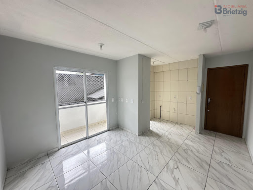 Apartamento em Vila Nova, Joinville para Locação | SEO