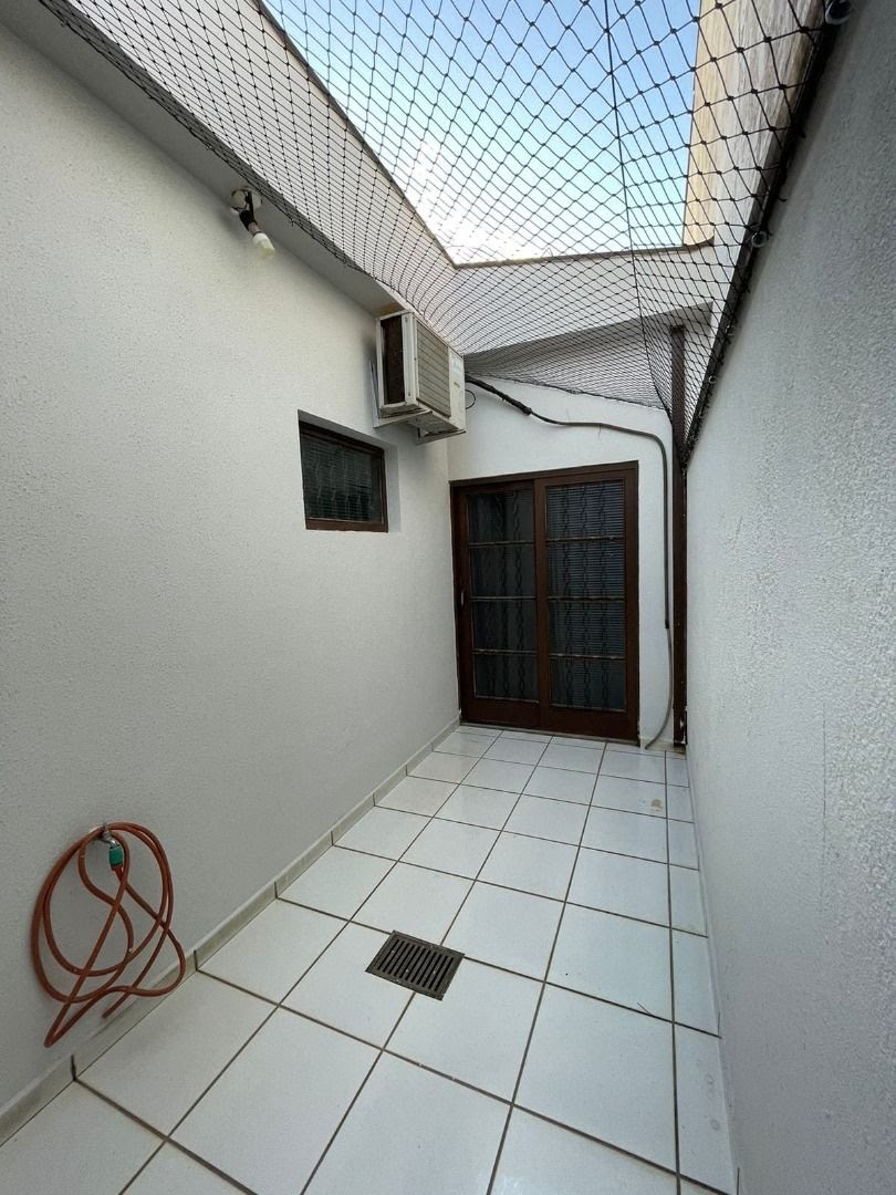 Casa à venda com 3 quartos, 1 suíte, 2 vagas e 121m² no Jardim Anhangüera, Ribeirão Preto (SP) — foto 7 de 20