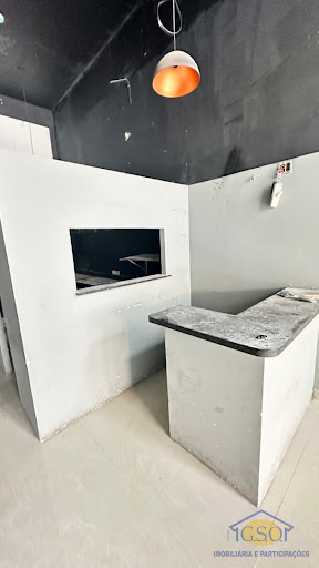Loja/Salão em Parque Residencial Laranjeiras - Serra, ES