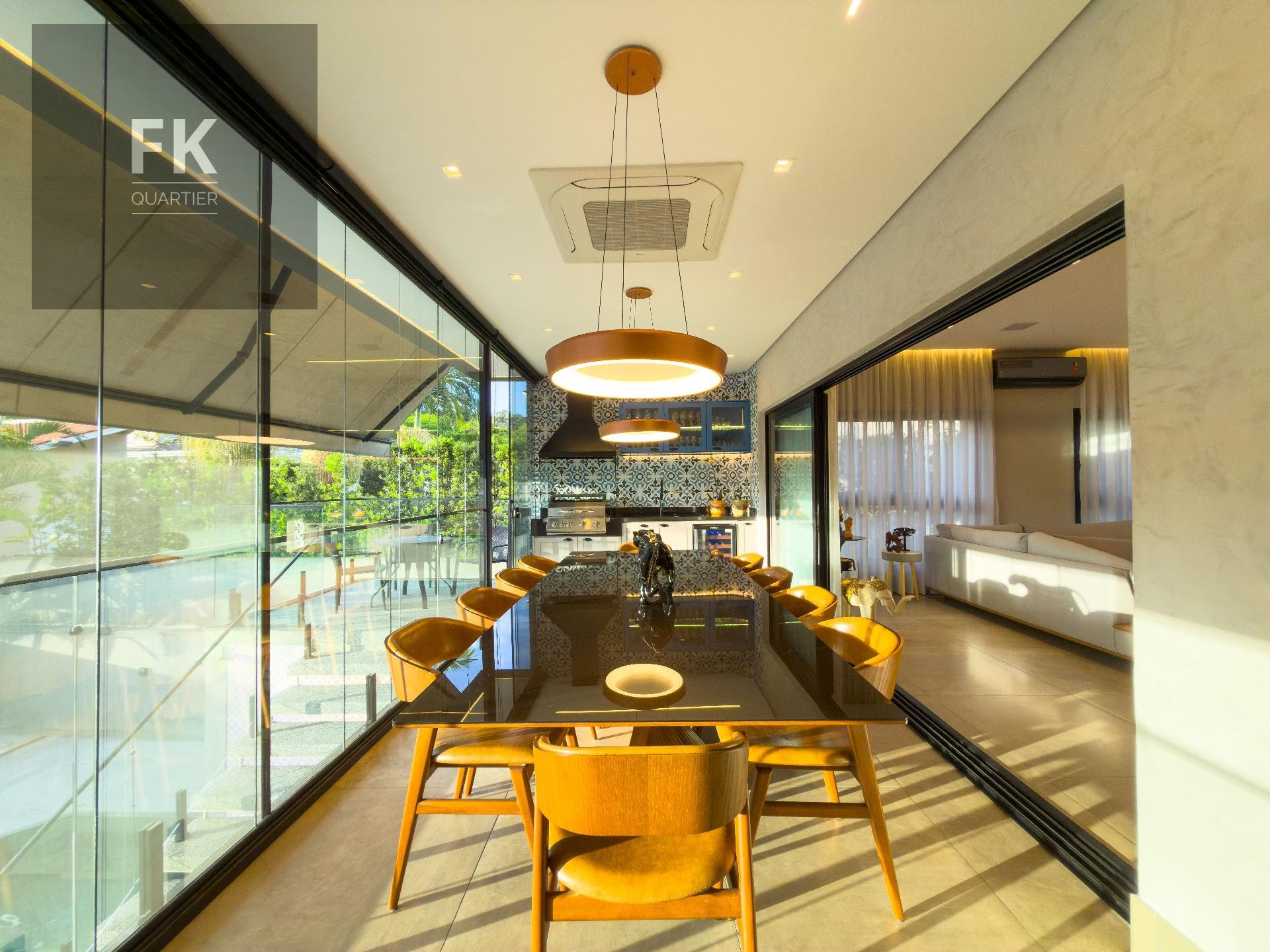 Casa à venda com 4 quartos, 4 suítes, 4 vagas e 360m² no Alphaville, Santana de Parnaíba (SP) — foto 7 de 27