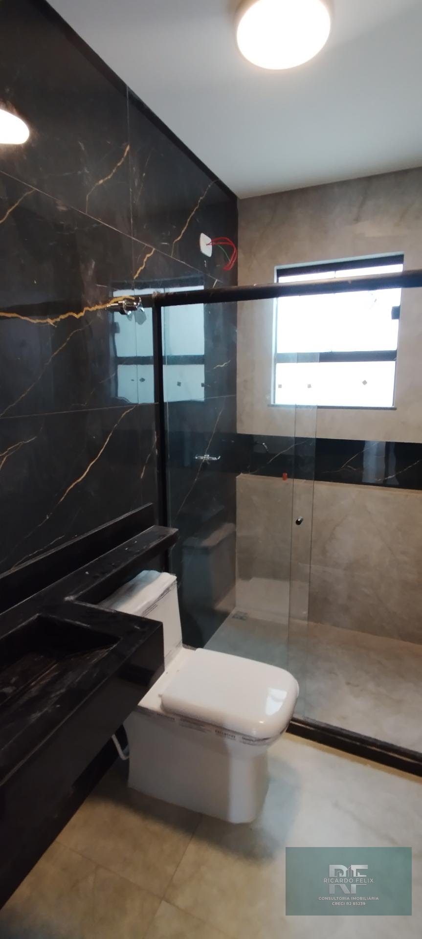 Casa à venda com 3 quartos, 1 suíte, 2 vagas e 180m² no Recreio, Rio das Ostras (RJ) — foto 28 de 29