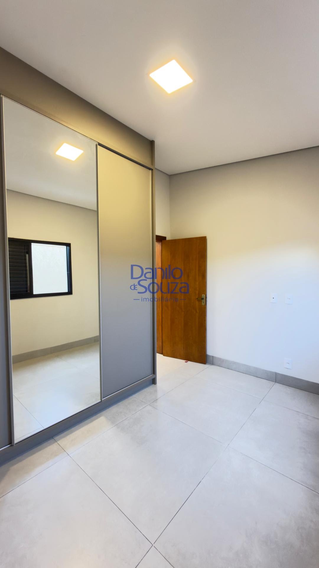 Casa à venda com 3 quartos, 1 suíte, 4 vagas e 360m² no Villagio Park, Araxá (MG) — foto 20 de 30