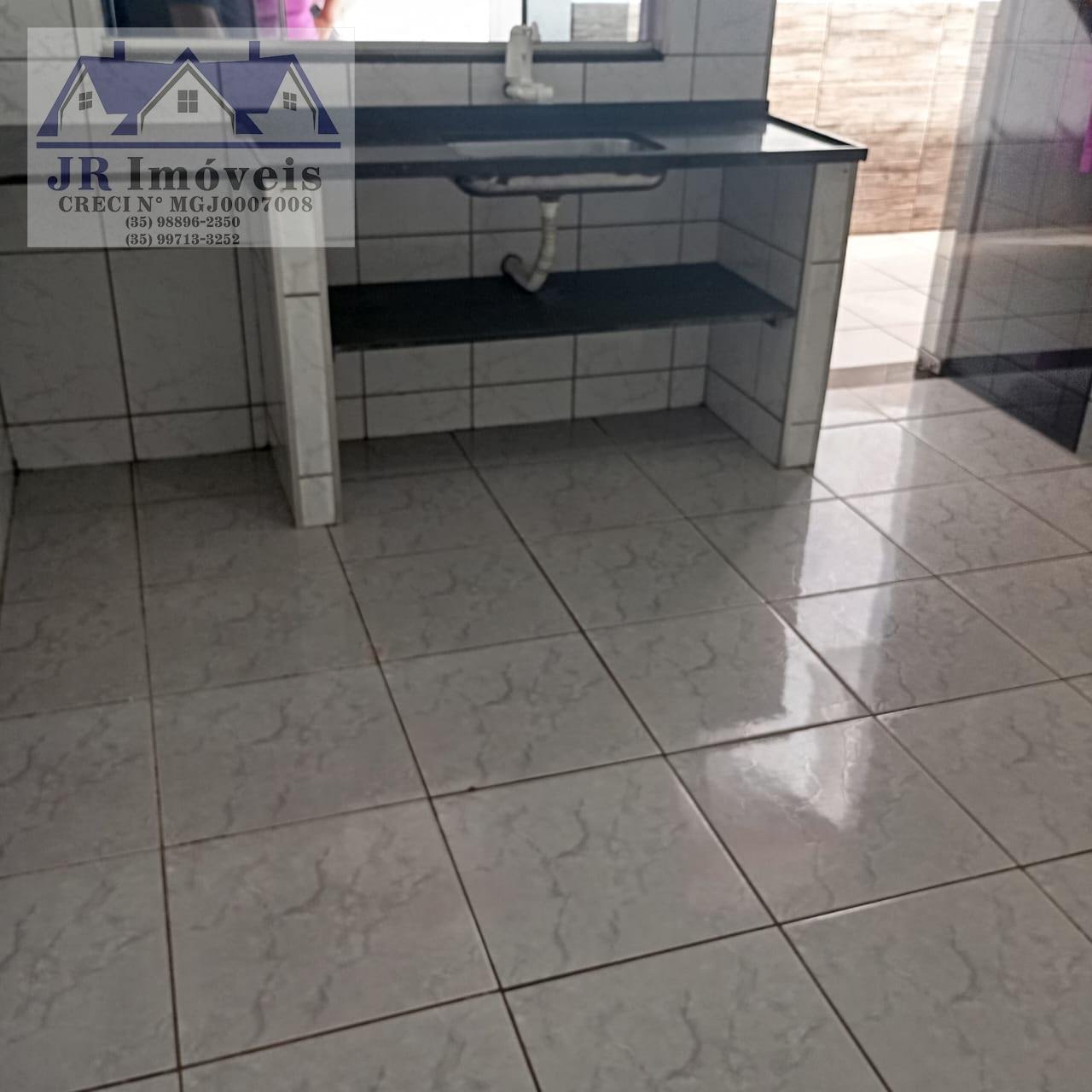Casa à venda com 1 quarto, 1 suíte, 2 vagas e 123m² no Santa Barbara, Piranguinho (MG) — foto 7 de 22
