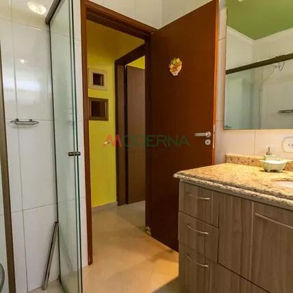 Casa à venda com 4 quartos, 2 suítes, 2 vagas e 210m² no Nova Petrópolis, São Bernardo do Campo (SP) — foto 12 de 30