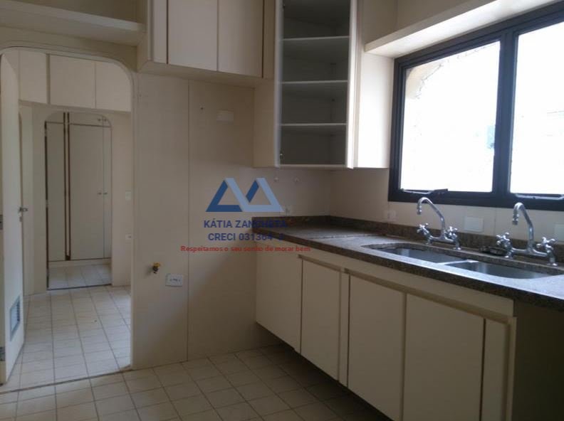 Apartamento à venda com 4 quartos, 4 suítes, 4 vagas e 230m² no Jardim Paulista, São Paulo (SP) — foto 22 de 30