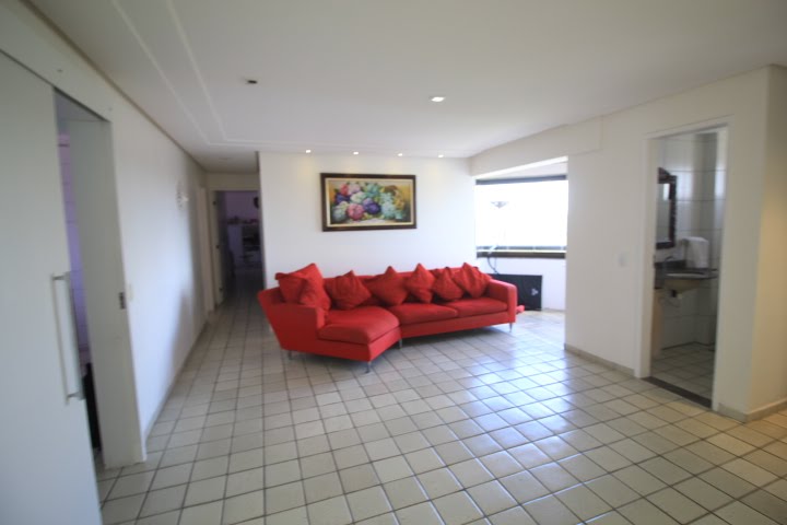 Apartamento à venda com 4 quartos, 2 suítes, 4 vagas e 245m² no Apipucos, Recife (PE) — foto 17 de 30