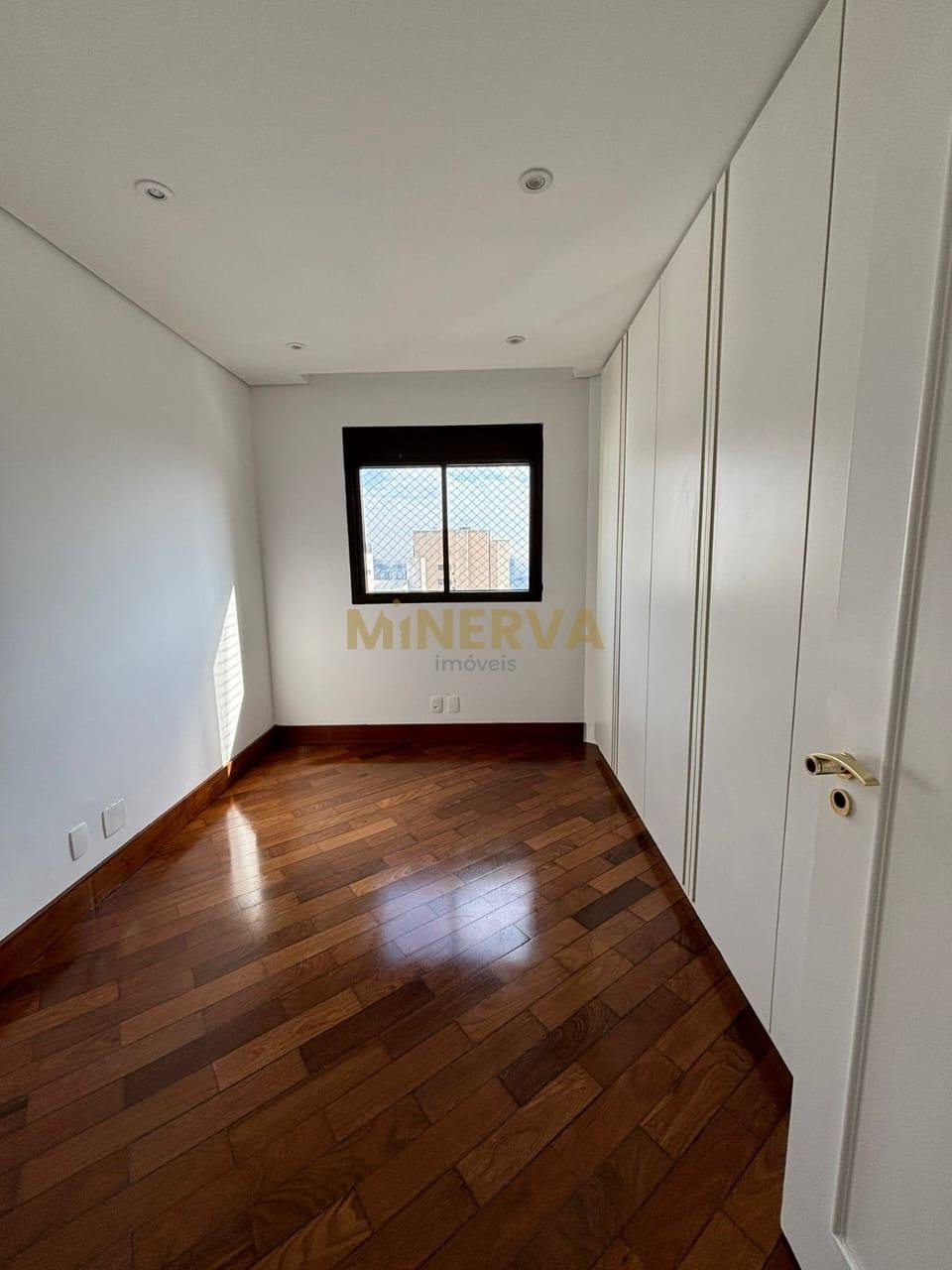 Apartamento para alugar com 4 quartos, 2 suítes, 4 vagas e 347m² no Tatuapé, São Paulo (SP) — foto 29 de 30
