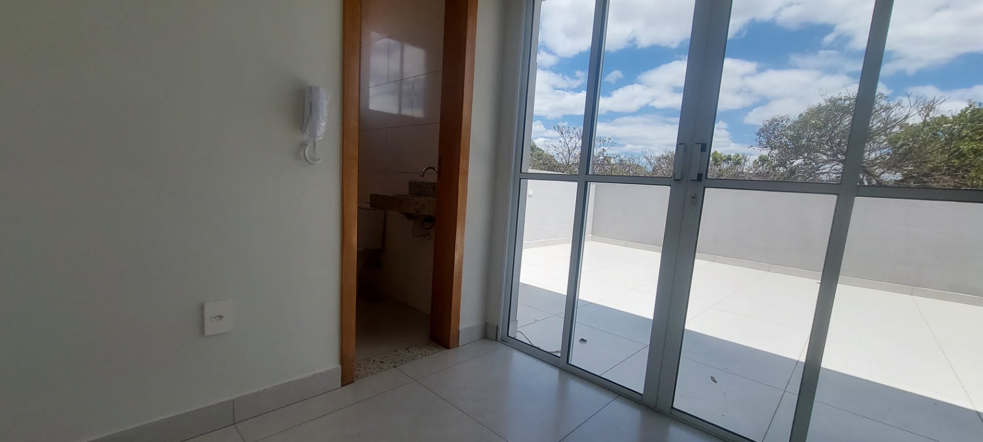 Cobertura à venda com 2 quartos, 1 banheiro, 2 vagas e 98m² no Santa Monica, Belo Horizonte (MG) — foto 15 de 21