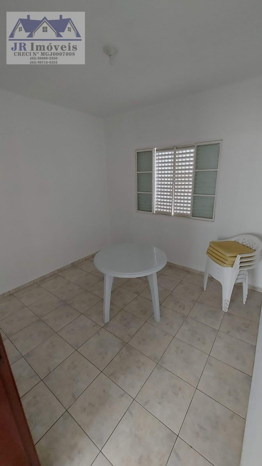 Casa à venda com 4 quartos, 2 banheiros e 2 vagas no Medicina, Itajubá (MG) — foto 10 de 16