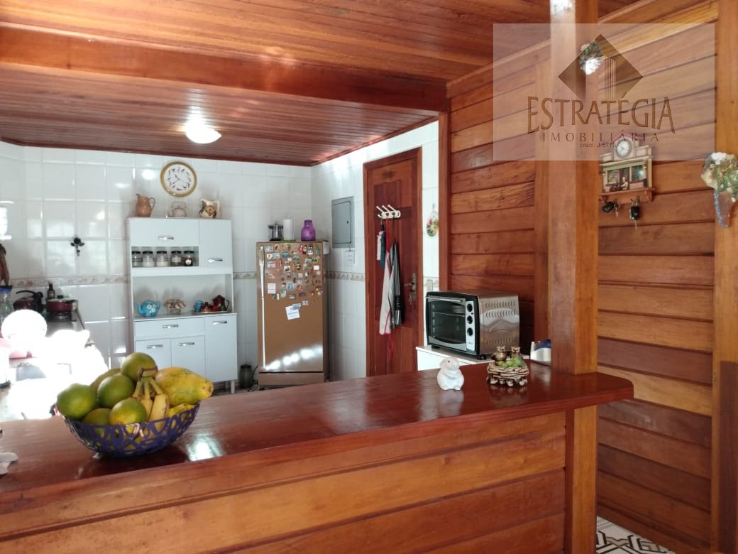 Casa à venda com 3 suítes, 4 vagas e 134m² no Samambaia, Petrópolis (RJ) — foto 10 de 21