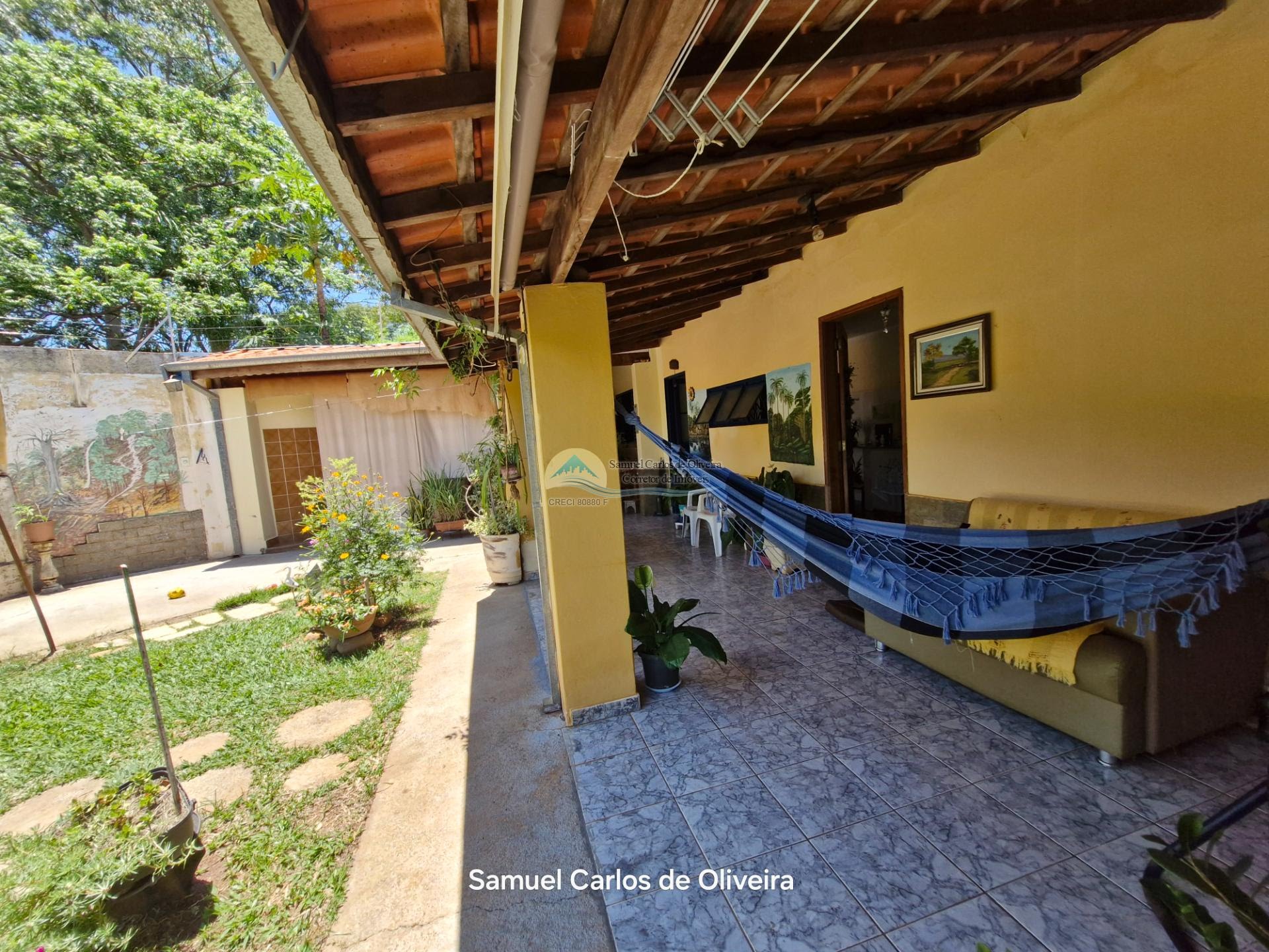 Casa à Venda em Casa Branca