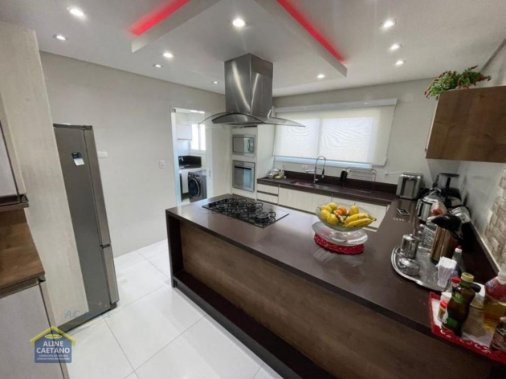 Cobertura à venda com 4 quartos, 4 suítes, 4 vagas e 370m² no Guilhermina, Praia Grande (SP) — foto 12 de 28