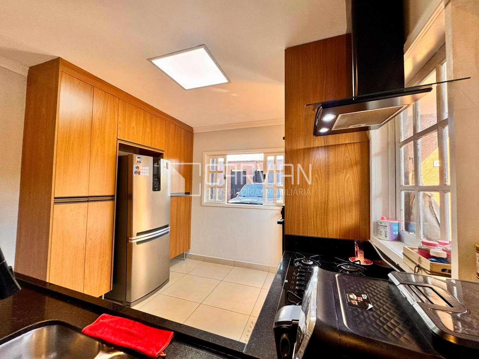Casa à venda com 4 quartos, 1 suíte, 2 vagas e 280m² no Residencial Florida, Ribeirão Preto (SP) — foto 7 de 30