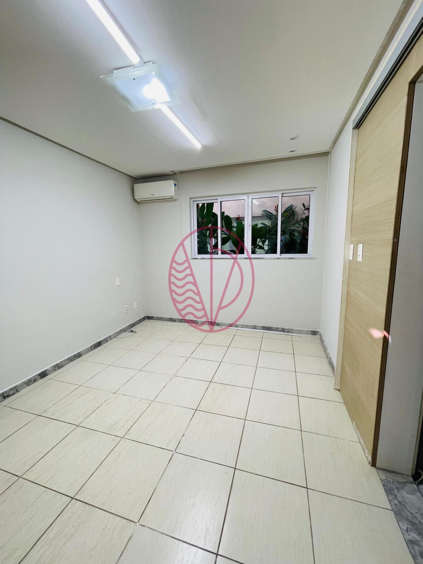 Casa para alugar com 6 quartos, 6 suítes, 4 vagas e 651m² no Caminho das Árvores, Salvador (BA) — foto 28 de 30