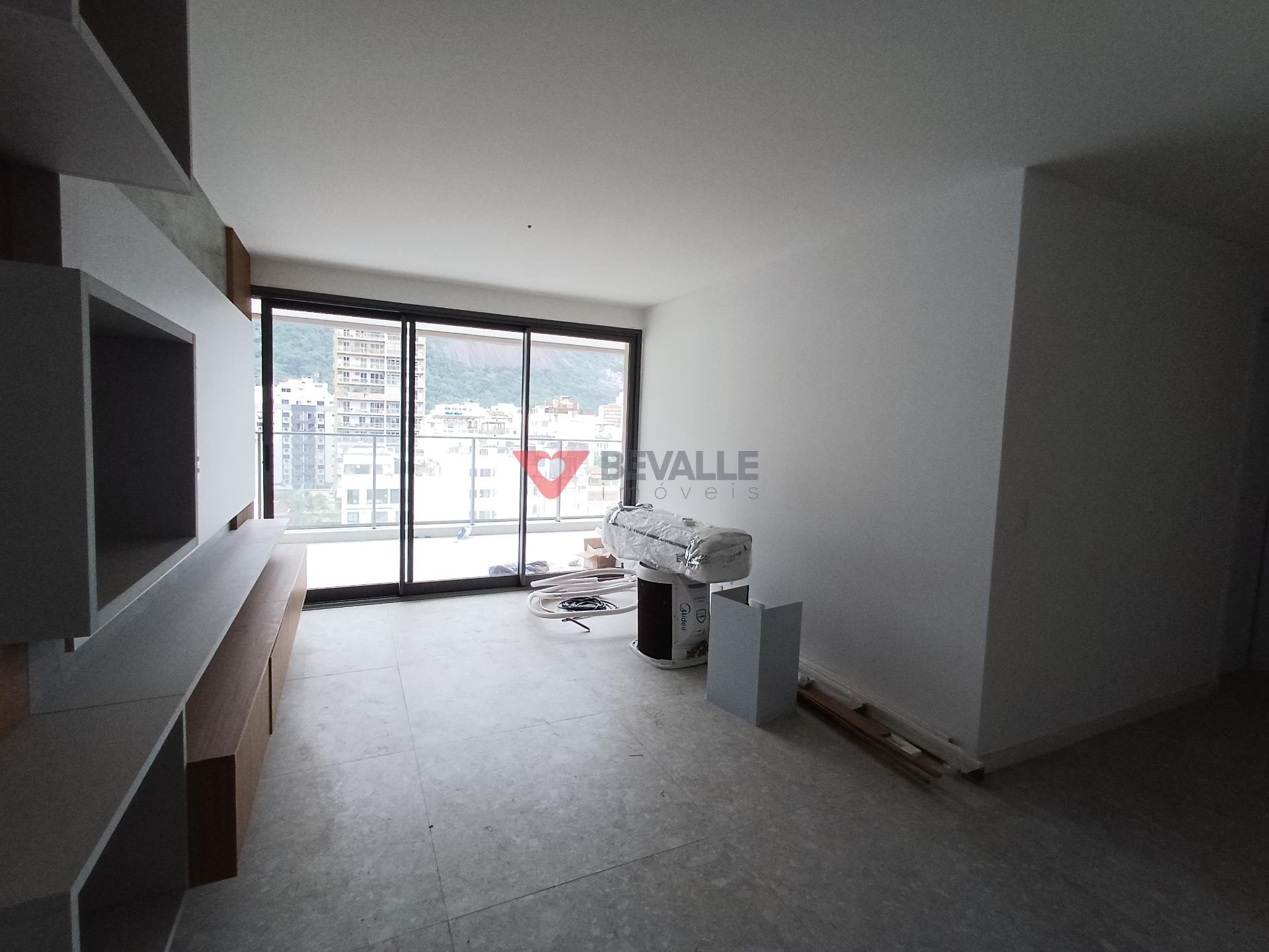 Apartamento à venda com 3 quartos, 1 suíte, 1 vaga e 150m² no Botafogo, Rio de Janeiro (RJ) — foto 3 de 30
