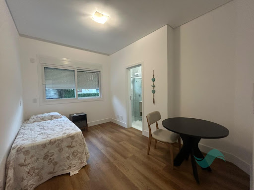 Suite 2