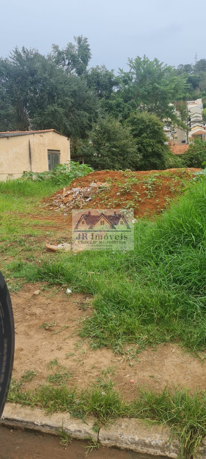 Terreno à venda com 300m² de terreno no Centro, Piranguinho (MG) — foto 3 de 6