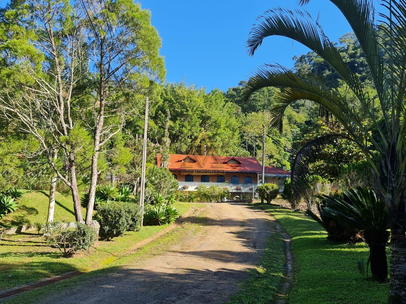Casa à venda com 7 quartos, 3 suítes, 4 vagas e 178552m² no Passo Manso, Blumenau (SC) — foto 7 de 8