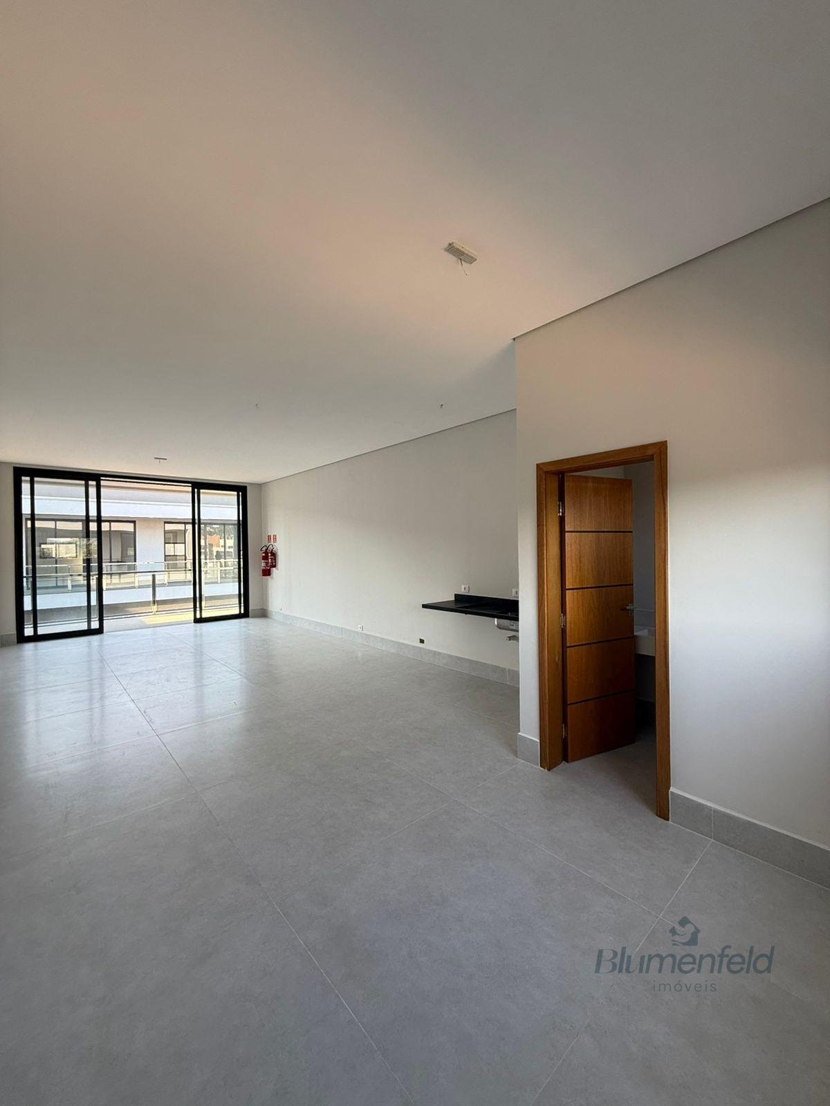 Comercial para alugar com 1 banheiro, 1 vaga e 48m² no Caputera, Arujá — foto principal