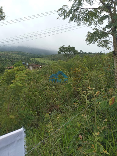 Lote / Terreno em Jardim Serra Azul  -  Mateus Leme