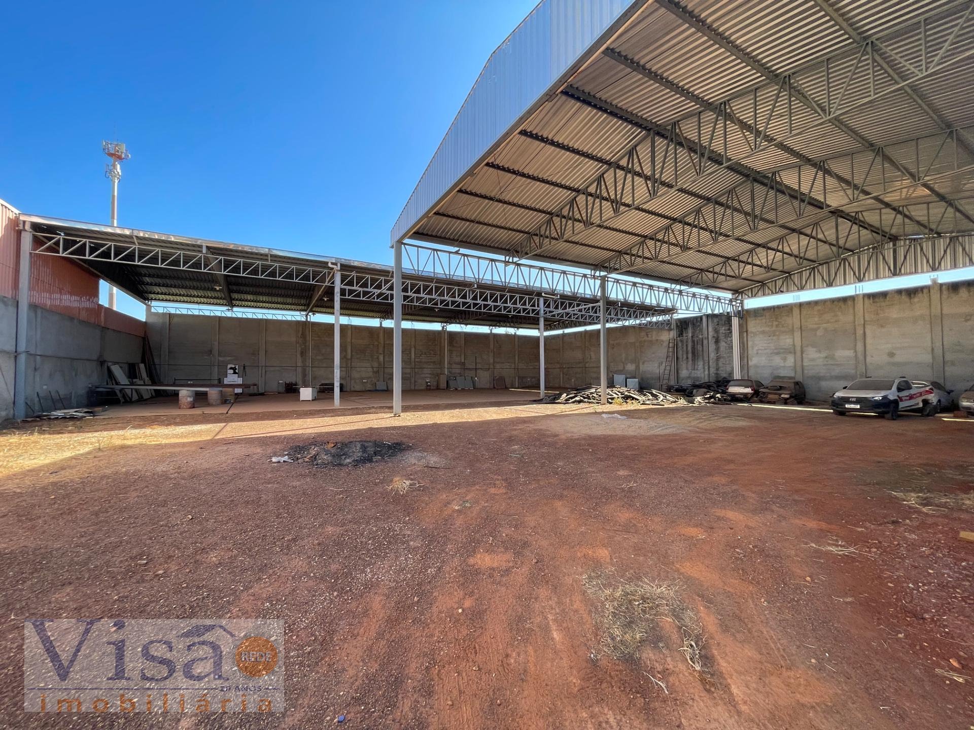 Terreno à venda com 2000m² de terreno no Paracatuzinho, Paracatu (MG) — foto 3 de 3