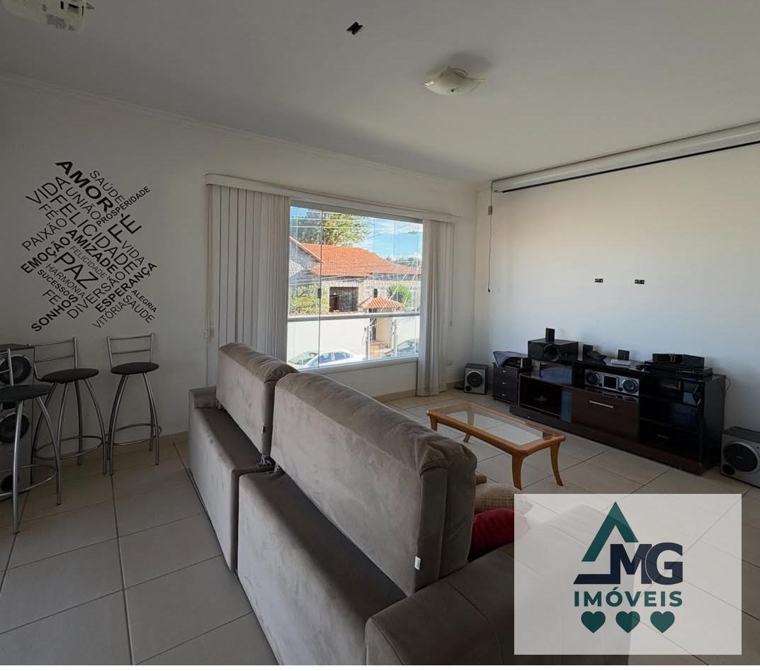 Casa à venda com 3 quartos, 1 suíte, 1 vaga e 274m² no São Conrado, Três Corações (MG) — foto 10 de 17